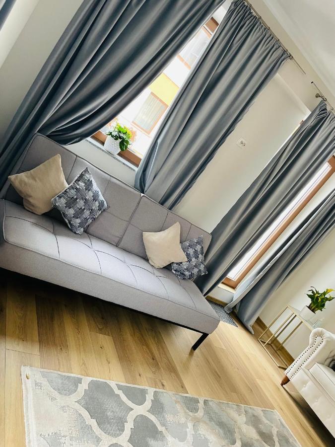 Londof Luxury Apartments - With A Panoramic View Over The City Braszów Zewnętrze zdjęcie